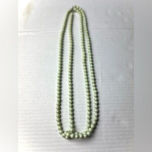 Vintage Jade‎ Green Beaded Necklace Multi Strand Or Long Ball Round Beads 80s